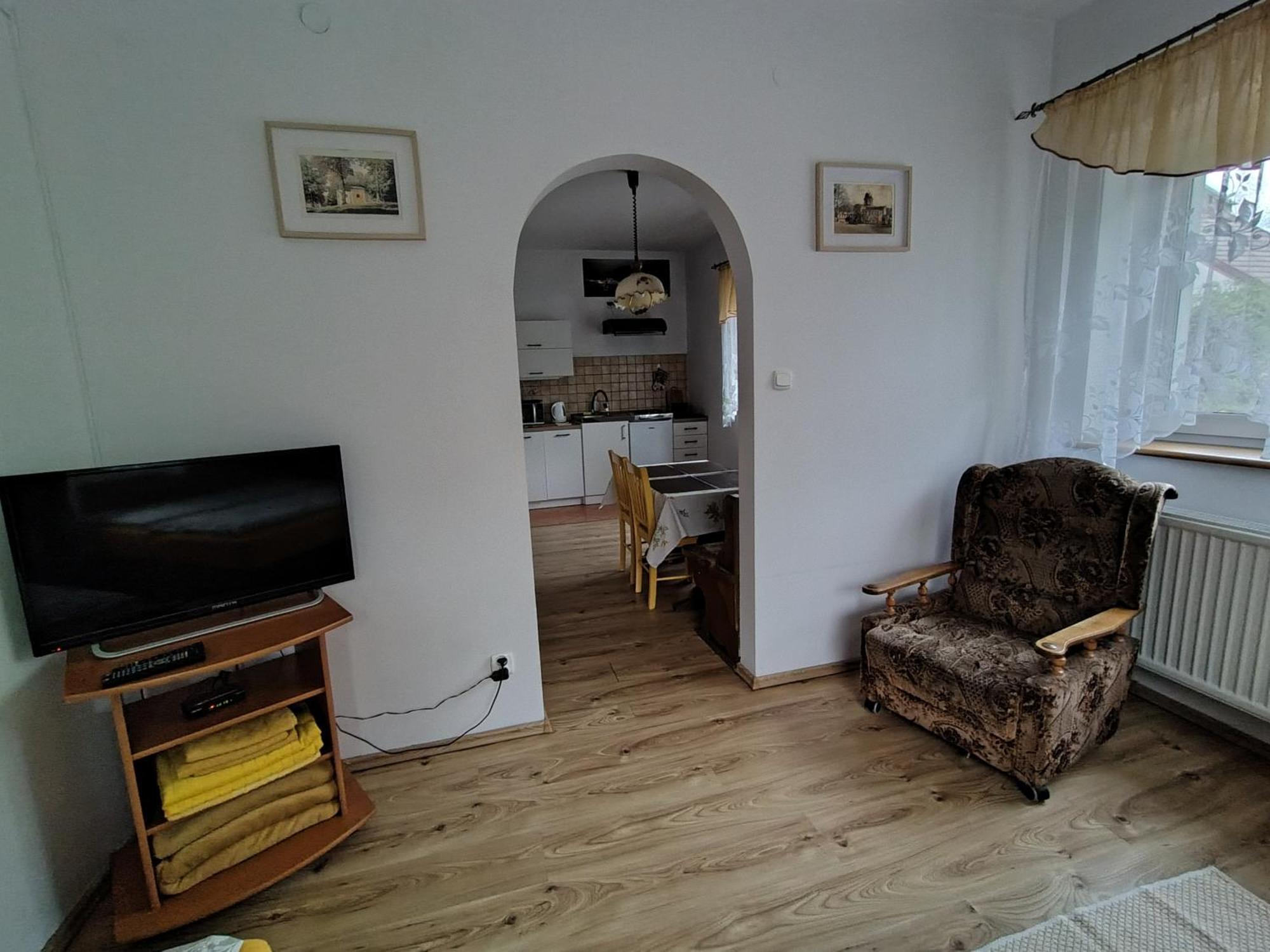 Apartmán Jaskolka Lądek-Zdrój Exteriér fotografie